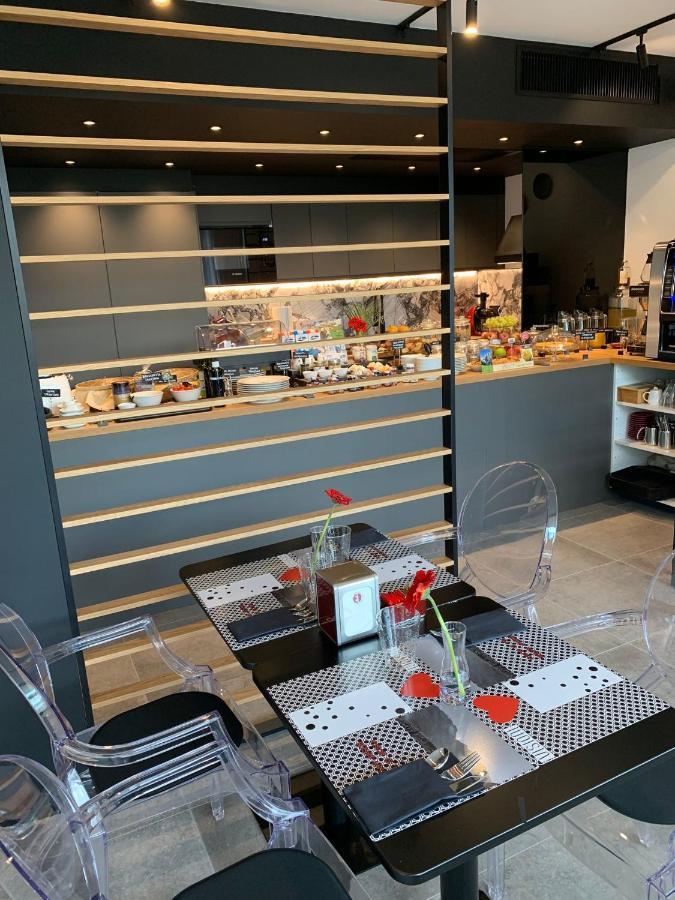 Visioni Lake View Boutique Rooms & Breakfast - Adults Friendly リーヴァ・デル・ガルダ エクステリア 写真